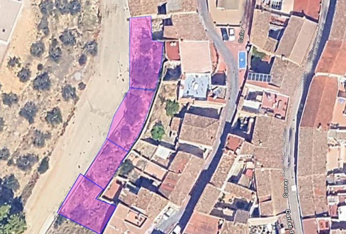 Building Plot for 4 Townhouses